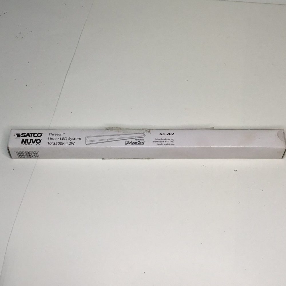 Satco Nuvo Thread Undercabinet LED Lighting 10" White NIB